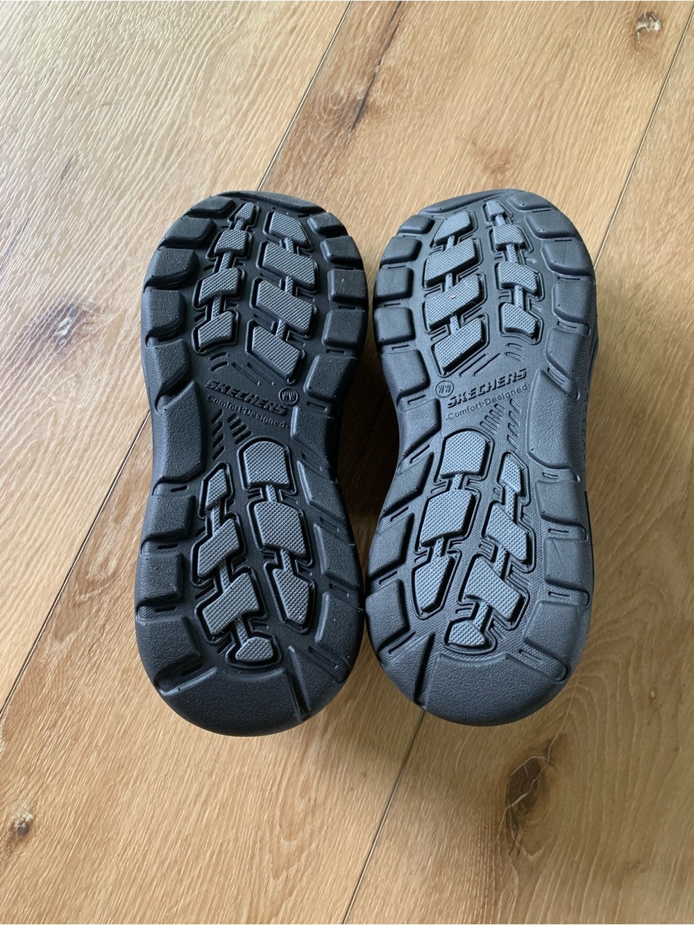 Skechers Slip-ins Black Slip-On Casual Shoe Wide Width - Picture 5 of 8